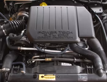 Sob o capô Jeep Grand Cherokee Overland [Worldwide] (WJ) '2003–05