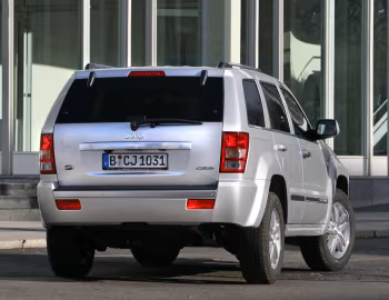 Jeep Grand Cherokee Overland [EU-spec] (WK) '2007–10