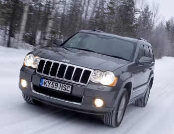 Jeep Grand Cherokee Overland [UK-spec] (WK) '2008–10