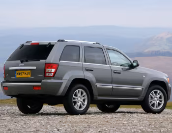 Jeep Grand Cherokee Overland [UK-spec] (WK) '2008–10