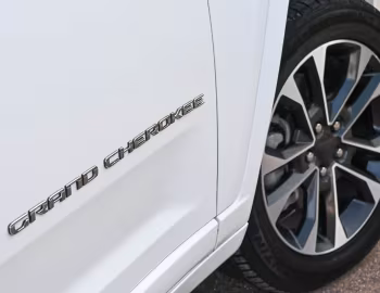 Jeep Grand Cherokee Overland [South Africa] (WL) '2023–pr.