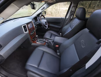 Interior Jeep Grand Cherokee Overland [UK-spec] (WK) '2008–10
