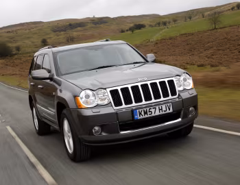 Jeep Grand Cherokee Overland [UK-spec] (WK) '2008–10