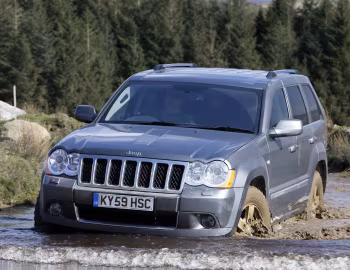 Jeep Grand Cherokee Overland [UK-spec] (WK) '2008–10