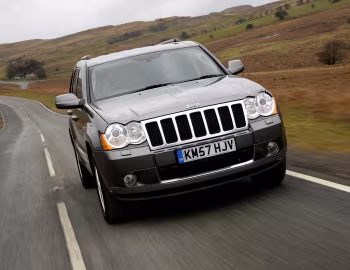 Jeep Grand Cherokee Overland [UK-spec] (WK) '2008–10