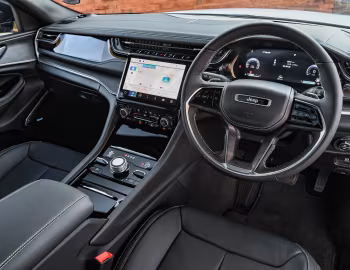 Painel frontal Jeep Grand Cherokee Overland [South Africa] (WL) '2023–pr.