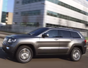 Jeep Grand Cherokee Overland Summit [Worldwide] (WK2) '2011–13