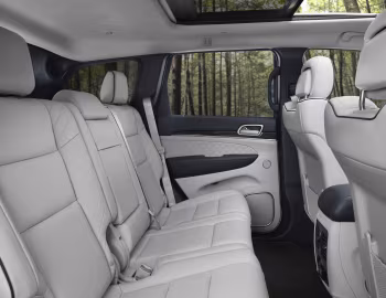 Interior 2017–21 Jeep Grand Cherokee Summit [North America] (WK2) '2016–21