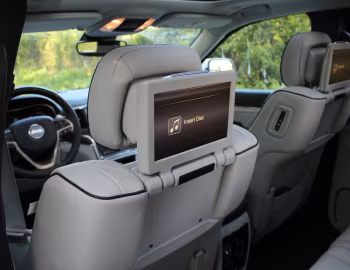Interior Jeep Grand Cherokee Summit Platinum [Worldwide] (WK2) '2016–21