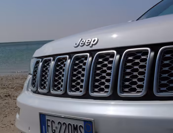 Jeep Grand Cherokee Summit Platinum [Worldwide] (WK2) '2016–21