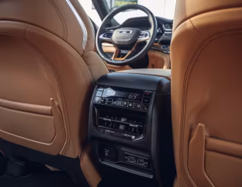 Interior 2022–pr. Jeep Grand Cherokee Summit Reserve [North America] (WL) '2021–pr.