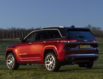 Jeep Grand Cherokee Summit Reserve 4xe [UK-spec] (WL) '2024–pr.