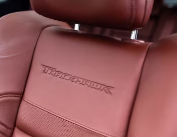 Interior Jeep Grand Cherokee Trackhawk [Japan] (WK2) '2018–21