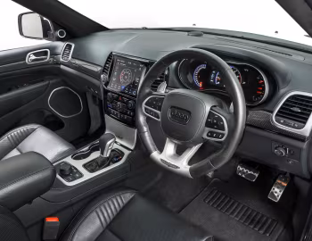 Interior Jeep Grand Cherokee Trackhawk [South Africa] (WK2) '2019–21
