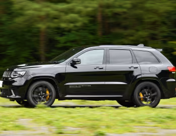 Jeep Grand Cherokee Trackhawk [Japan] (WK2) '2018–21