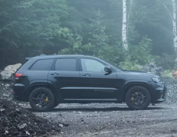 Jeep Grand Cherokee Trackhawk [Japan] (WK2) '2018–21