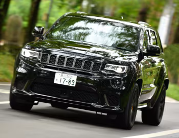 Jeep Grand Cherokee Trackhawk [Japan] (WK2) '2018–21
