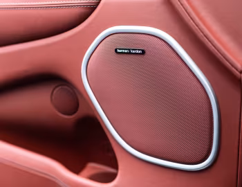 Interior Jeep Grand Cherokee Trackhawk [Japan] (WK2) '2018–21