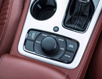 Interior Jeep Grand Cherokee Trackhawk [Japan] (WK2) '2018–21