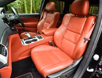 Interior Jeep Grand Cherokee Trackhawk [Japan] (WK2) '2018–21