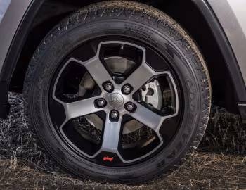 2017–21 Jeep Grand Cherokee Trailhawk [North America] (WK2) '2016–21