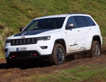 Jeep Grand Cherokee Trailhawk [Australia] (WK2) '2017–21