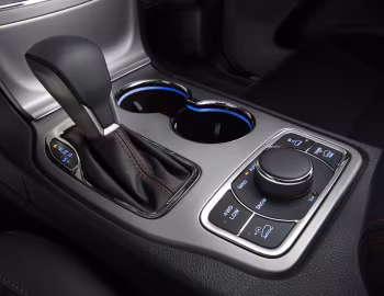 Interior 2017–21 Jeep Grand Cherokee Trailhawk [North America] (WK2) '2016–21