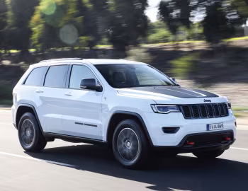 Jeep Grand Cherokee Trailhawk [Australia] (WK2) '2017–21
