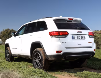 Jeep Grand Cherokee Trailhawk [Australia] (WK2) '2017–21