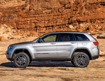 2017–21 Jeep Grand Cherokee Trailhawk [North America] (WK2) '2016–21