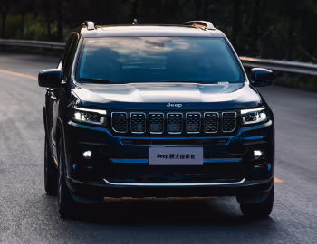 Jeep Grand Commander (K8) '2021–22