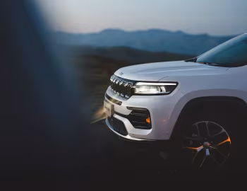 Jeep Grand Commander (K8) '2021–22