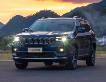 Jeep Grand Commander (K8) '2021–22