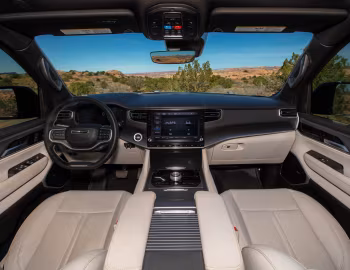 Painel frontal Jeep Grand Wagoneer Commander Concept (WS) '03.2026