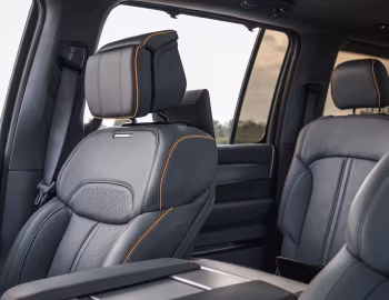 Interior 2022–23 Jeep Grand Wagoneer Series II (WS) '2021–23