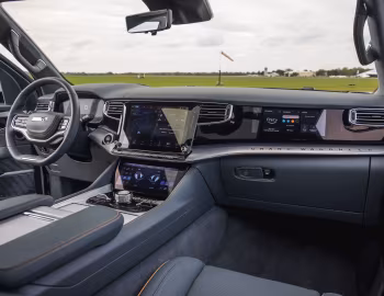 Interior 2022–23 Jeep Grand Wagoneer Series II (WS) '2021–23