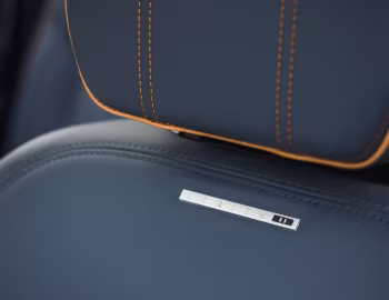 Interior 2022–23 Jeep Grand Wagoneer Series II (WS) '2021–23