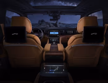 Interior 2022–25 Jeep Grand Wagoneer Series III (WS) '2021–25