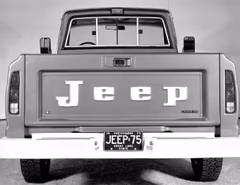 1974–78 Jeep J20 Pioneer