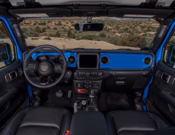 Painel frontal Jeep J6 (JT) '04.2019