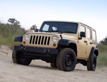 Jeep J8 5-door [UK-spec] '2008–18
