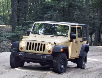 Jeep J8 5-door [UK-spec] '2008–18
