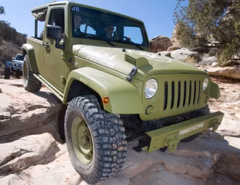 Jeep J8 Sarge Concept '03.2008