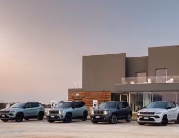 Jeep Renegade, Jeep Compass