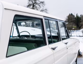 1965 Jeep Wagoneer 4-door (1414)