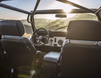 Intérieur Legacy Scrambler (CJ-8) '2016