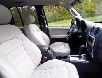 Interior 2002–04 Jeep Liberty Limited (KJ) '2001–04