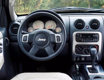 Painel frontal 2002–04 Jeep Liberty Limited (KJ) '2001–04