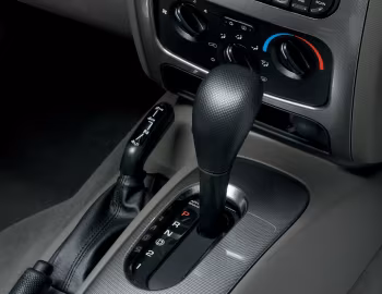 Interior 2005–06 Jeep Liberty Renegade (KJ) '2004–06