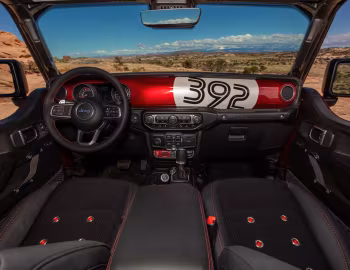 Painel frontal Jeep Low Down Concept (JL) '03.2024